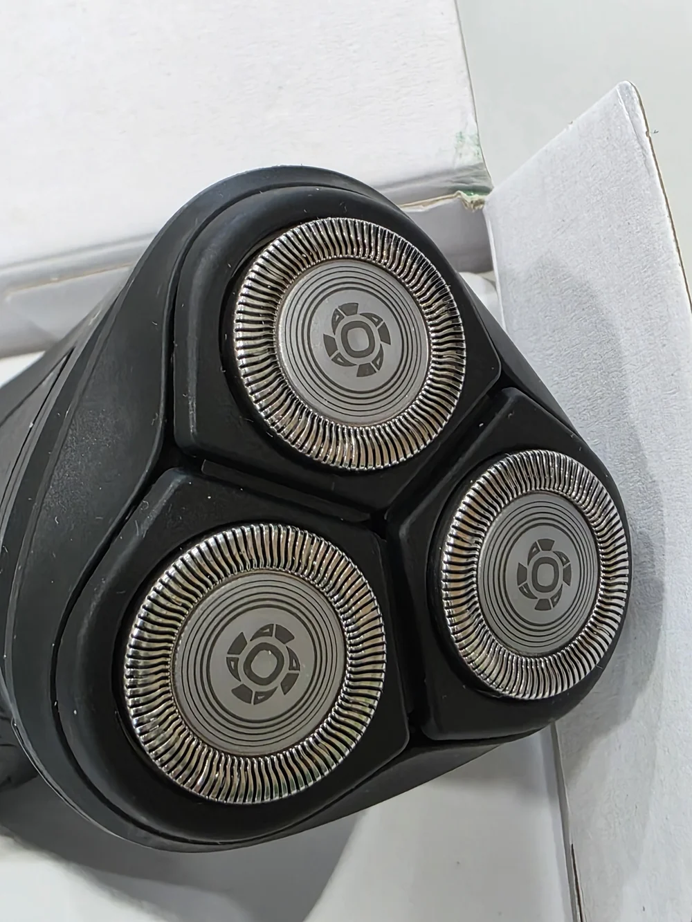 NEW Philips Norelco Shaver 2400 Wet & Dry Electric Razor Pop-Up Trimmer